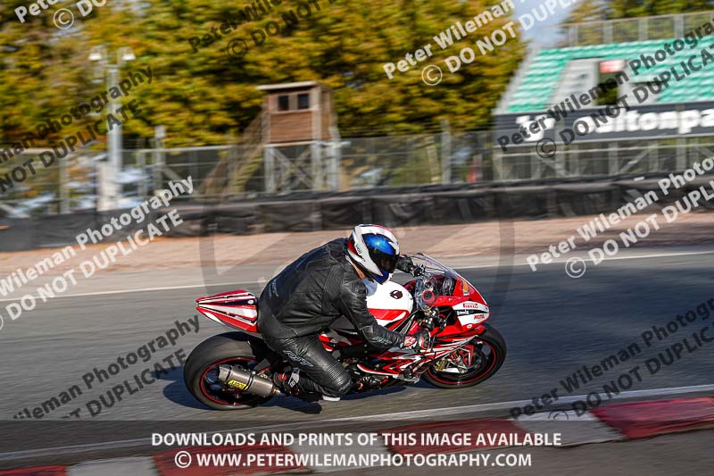 anglesey;brands hatch;cadwell park;croft;donington park;enduro digital images;event digital images;eventdigitalimages;mallory;no limits;oulton park;peter wileman photography;racing digital images;silverstone;snetterton;trackday digital images;trackday photos;vmcc banbury run;welsh 2 day enduro